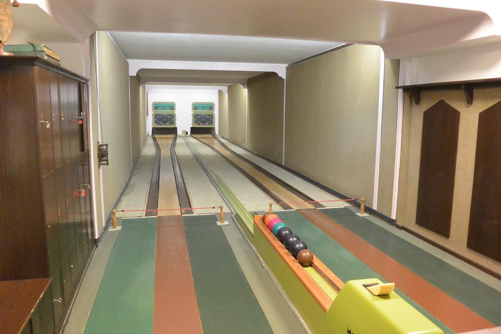 Hotel Deutsches Haus Blomberg  Bagian luar foto